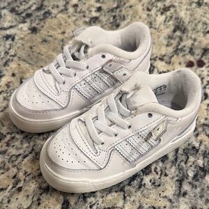 adidas Kids' Forum Low White Sneakers.
